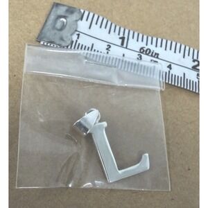 .925 Sterling Silver pendanty necklace charm letter L BRAND NEW designer